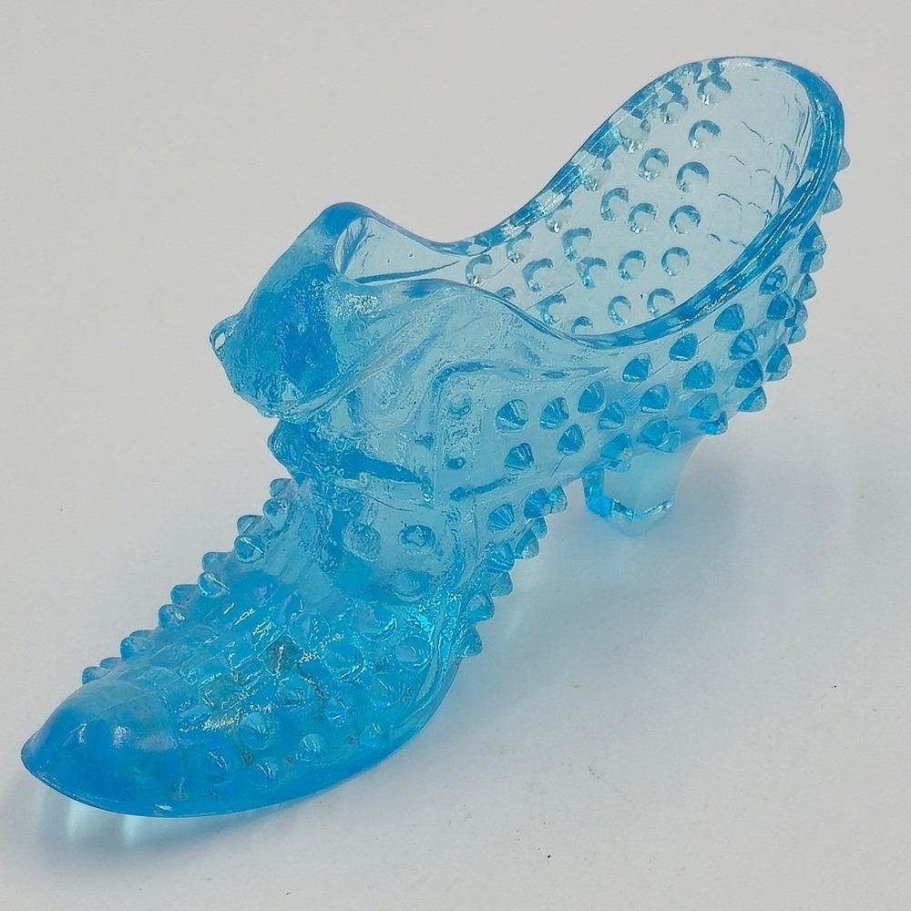Vintage Fenton Colonial Blue Glass Hobnail Cat Head Slipper Shoe Figurine